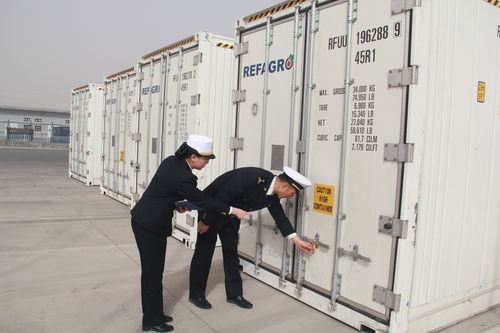 今年前兩個(gè)月山東省對(duì)外貿(mào)易實(shí)現(xiàn)穩(wěn)健開局，進(jìn)出口總額達(dá)4475.5億元